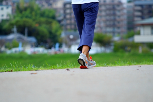有酸素運動では脂肪細胞を「破壊」することはできないのです